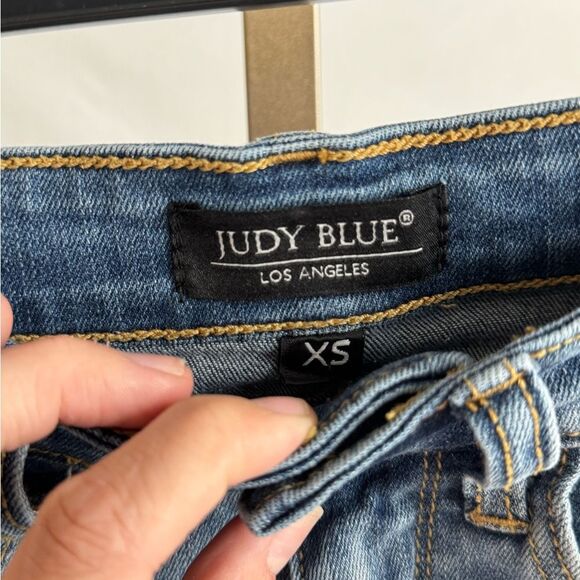Judy Blue Women’s Size XS Panama High Rise Trucker Denim Jean Shorts Frayed - Picture 5 of 9